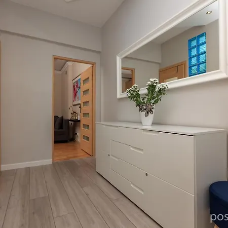 Апартаменты Old Town Lagiewniki With Balcony Гданьск