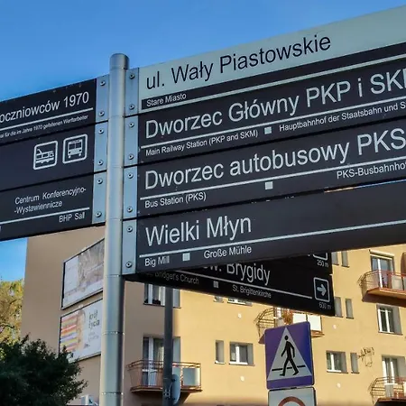 Апартаменты Old Town Lagiewniki With Balcony Гданьск