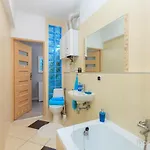 Apartment Old Town Lagiewniki With Balcony