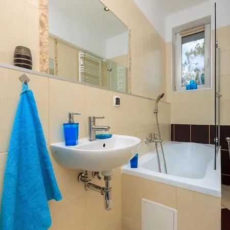 Old Town Lagiewniki With Balcony *